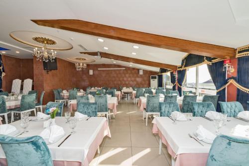 Marnas Hotels - image 9