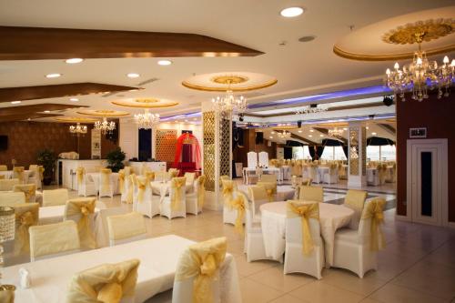 Marnas Hotels - image 12