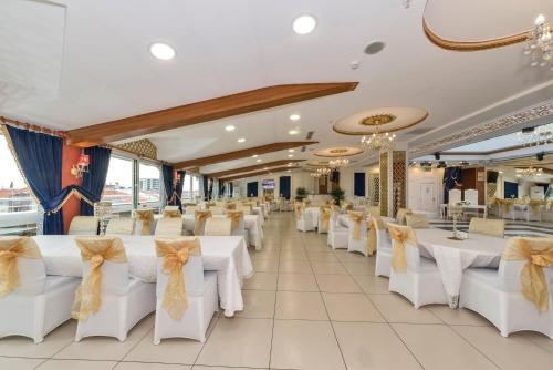 Marnas Hotels - image 13