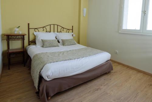 1 twin bed