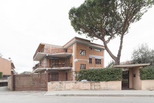  Peperino Attic Flat in Ciampino