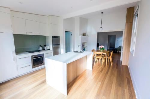 Cockatoo Island Accommodation - image 10