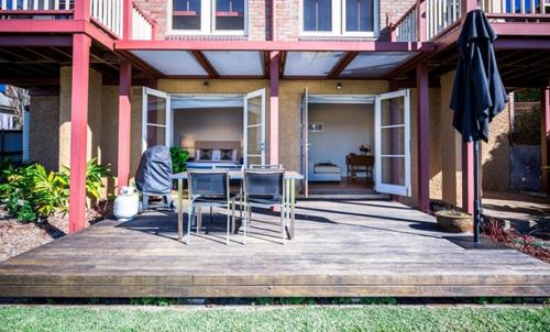 Cockatoo Island - Accommodation in Cockatoo Island