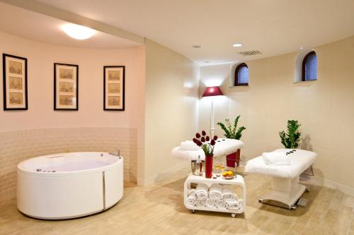Hotel St. Bruno - image 7