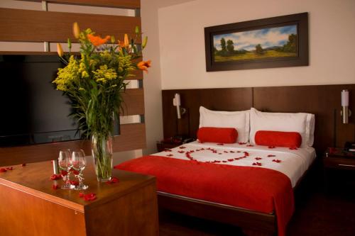 Hotel Fj Boutique In Bogotá From 32 Trabber Hotels - 