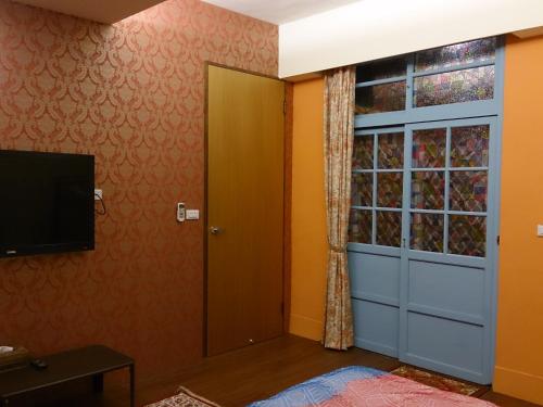 Exotic Wind Sand City 86 Exotic Wind Sand City 86 is perfectly located for both business and leisure guests in Taitung. The property has everything you need for a comfortable stay. Service-minded staff will welcome and guide 