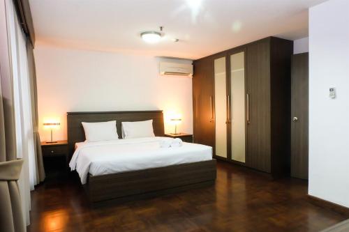 

Spacious 2 BR Apartment Park Royale By Travelio