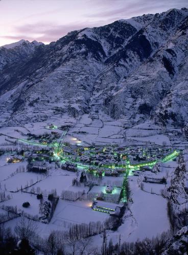 Hotel La Neu - image 9