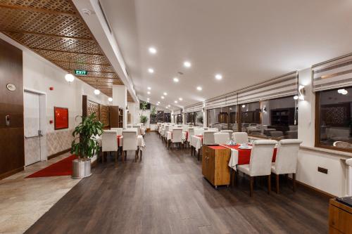 Sera Lake Resort Hotel Spa & Aparts - image 6