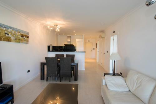 Hotel Apartamento Residencia Parques Casablanca & Spa