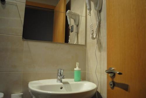 Hostal Abril Madrid, Мадрид (фото 9)