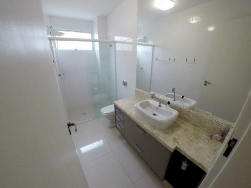 A075 - Ed. Monica, cobertura duplex