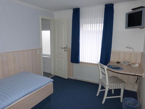 1 twin bed