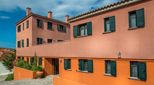 The Varos Residences - image 10