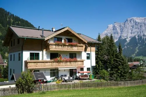 Haus Gipfelblick in Lermoos, Österreich