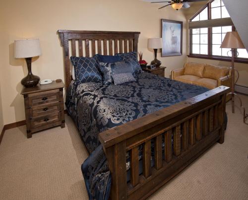 St. James Place - image 3