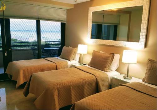 Luxury Beach Resort - HORA RENTALS - image 5