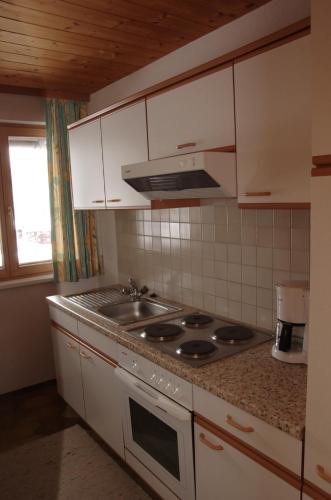 2 bedrooms, 2 beds