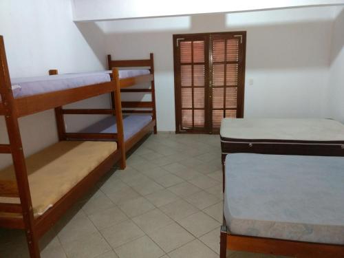 1 double bed, 4 bunk beds