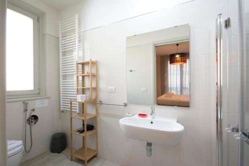 Borgo Guelfo IV - image 2