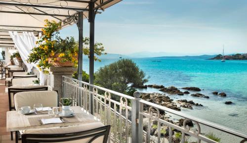 Étterem, Gabbiano Azzurro Hotel & Suites in Golfo Aranci