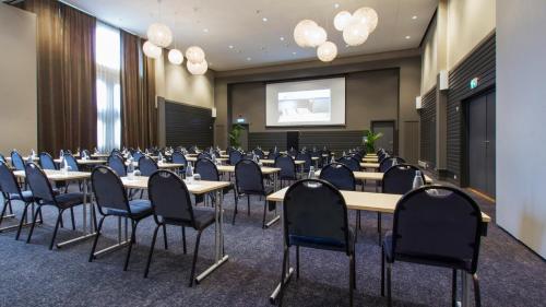 Thon Hotel Horten - image 5