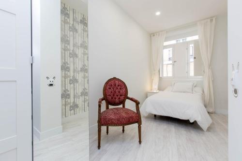 Book in Madrid - Cascorro Deluxe