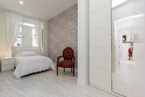 Book in Madrid - Cascorro Deluxe