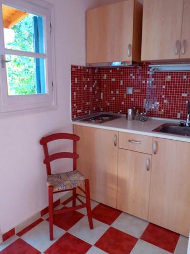 2 bedrooms, 3 beds
