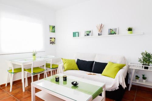 Summerland Apartments Rota - image 10