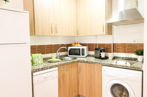 Summerland Apartments Rota
