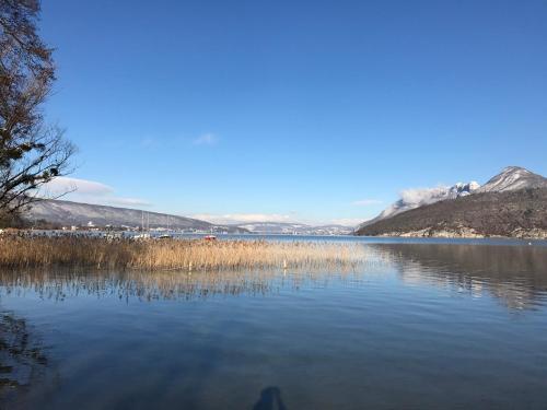 Lac et Montagne