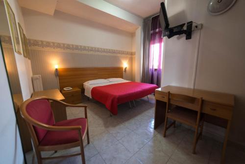 Frank Hotel, Avellino