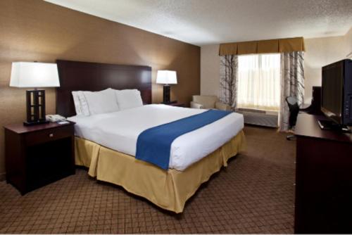 Holiday Inn Express Grove City - Premium Outlet Mall an IHG Hotel - image 10