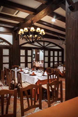 Banketu zāle, Albenzaire Hotel in Pinos Puente