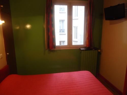 Hotel des Belges - image 12