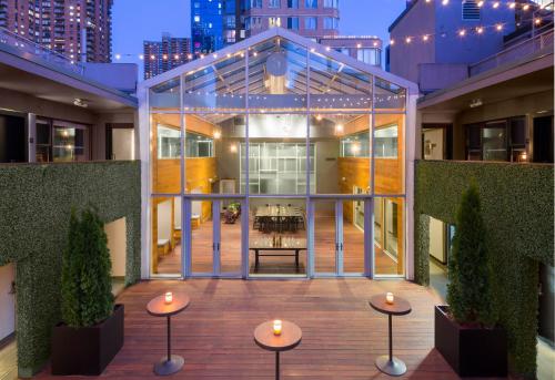 Cachet Boutique Hotel NYC