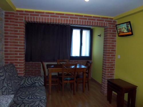 Apartamentos Entrepalacios - image 11
