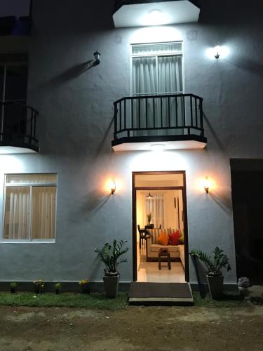 Zuhanyzó, Regal Rose Luxury Holiday Apartments in Hakgala