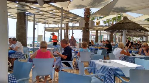 Ресторант, Vrissaki Beach Hotel in Протарас