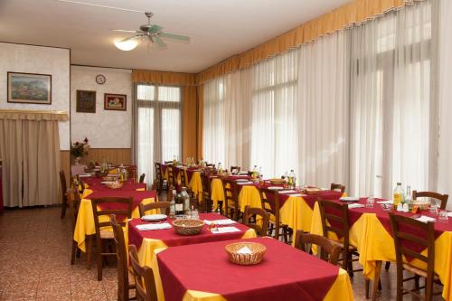 Hotel Taormina - image 3