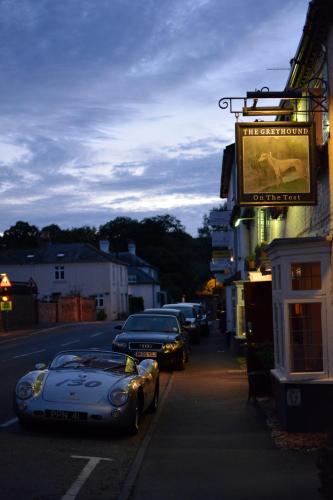 The Greyhound on the Test Hotel The Greyhound on the Test Hotel