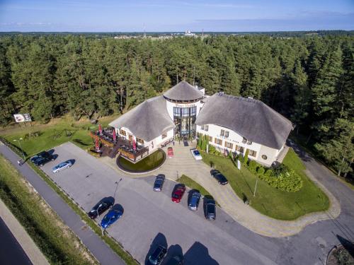 Port Hotel - image 13