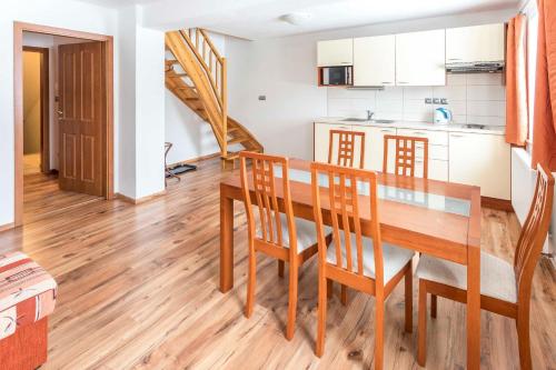 virtuve, EA Apartmány na Filipce (EA Apartmany na Filipce) in Modrava