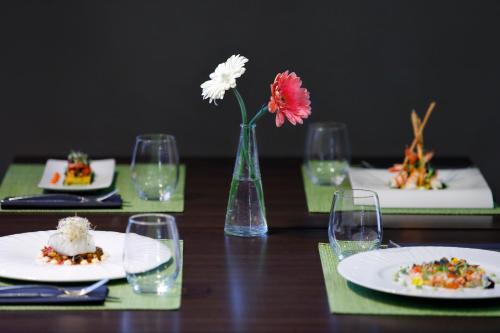 Hotel Alimara - main image