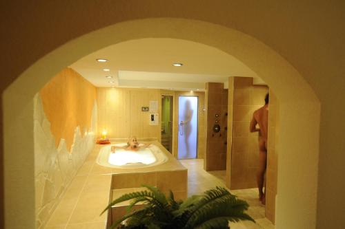 Hotel Belmont - image 8
