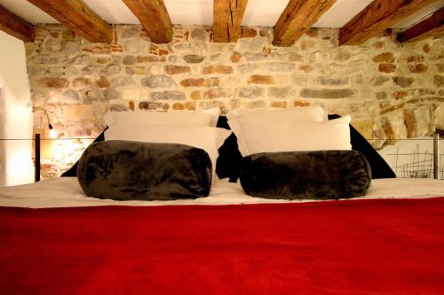Le Clos de Sainte Croix - image 3
