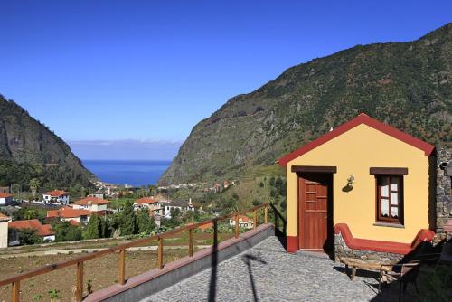  Palheiro da Adufa, Ferienwohnung in São Vicente
