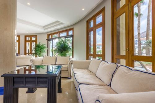 Klayman Olivina Aparthotel - image 2