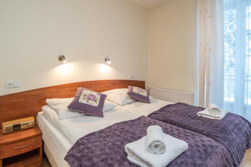 1 double bed